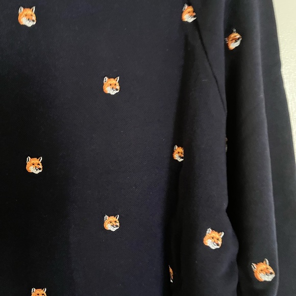 MAISON KITSUNE ALL OVER FOX HEAD EMBROIDERY SWEATSHIRT L - Picture 12 of 14